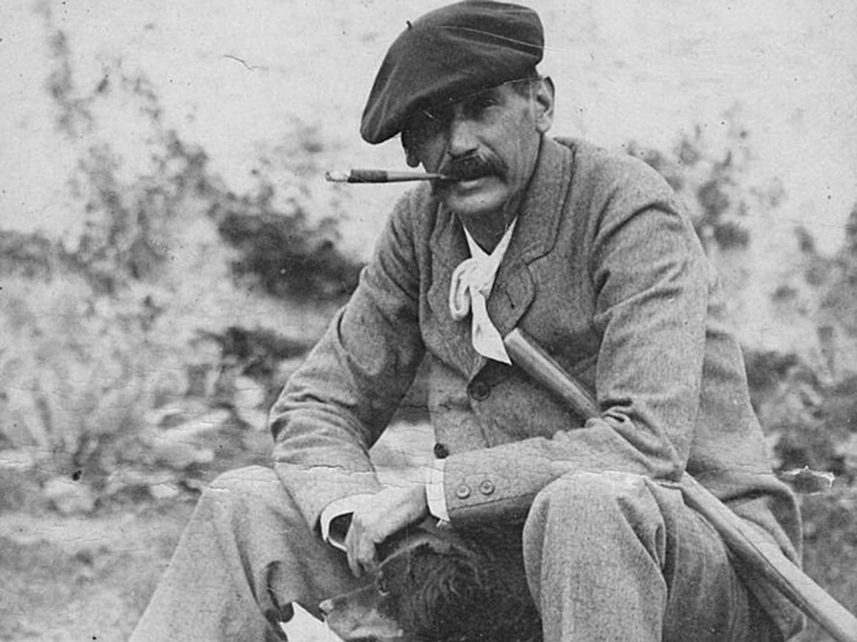 Benito Pérez Galdós amb el seu gos el 1894 en una foto exposada a la Casa-Museo Galdós de Las Palmas.