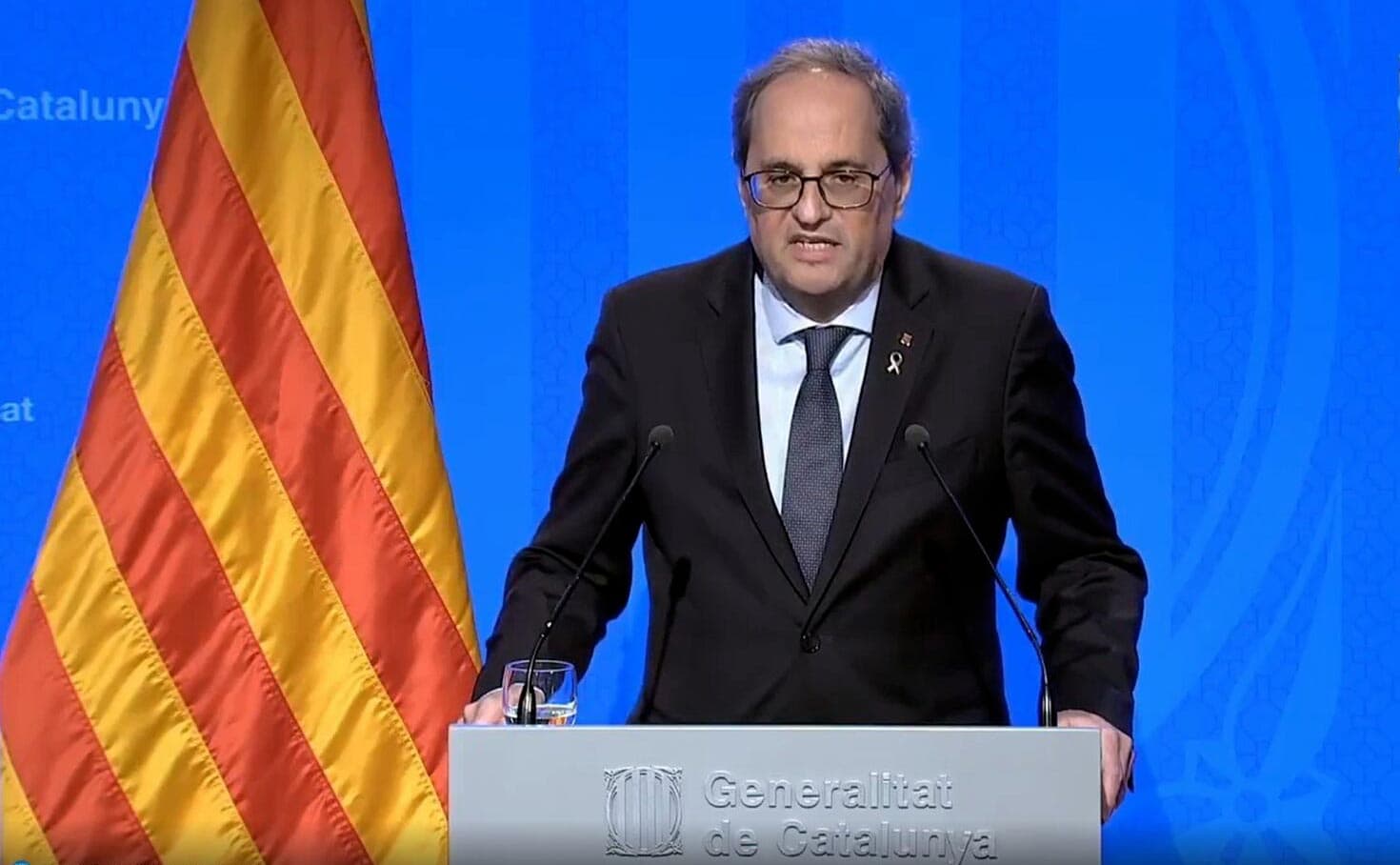 Imatge de vídeo de la compareixença del President de la Generalitat Quim Torra aquest diumenge.