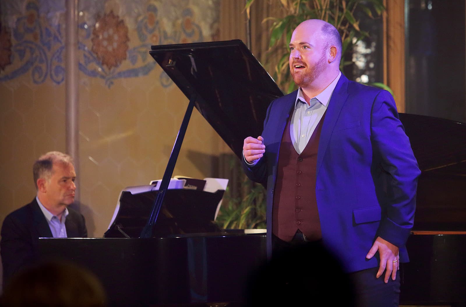 El tenor Nicky Spence i el pianista Julius Drake interpreten 'Diari d'un desaparegut' al Life Victoria.Fotografia d’Elisenda Canals.