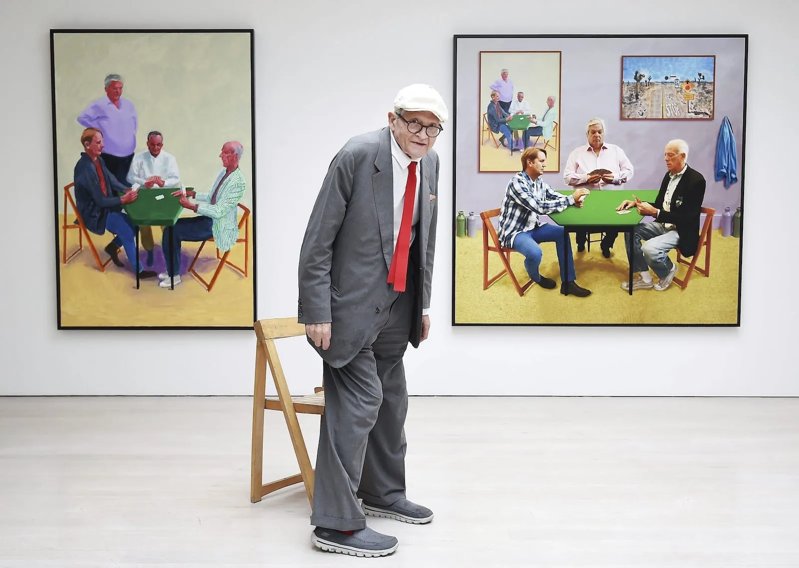 L’artista britànic David Hockney (1937-2026) a la inauguració de la seva exposició ‘Pintura i fotografia’, a la galeria Annely Juda Fine Art de Londres, el 14 de maig de 2015. Fotografia d’Andy Rain. EFE